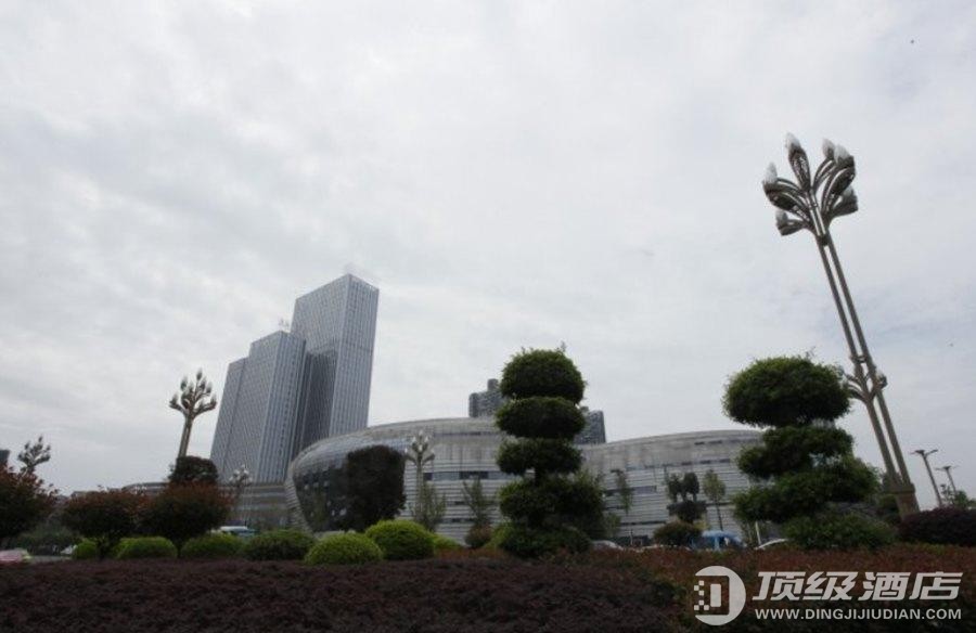 四川巨洋国际大饭店实拍图