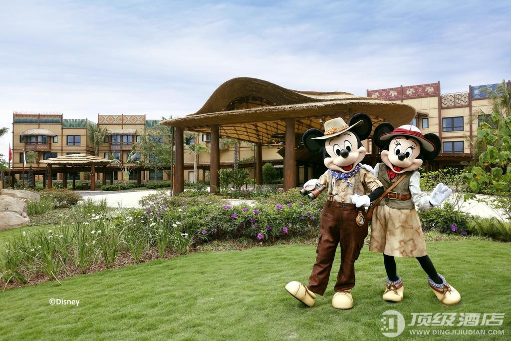 迪士尼探索家度假酒店(Disney Explorers Lodge)