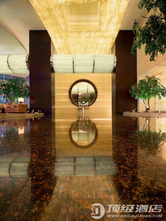 上海世茂皇家艾美酒店实拍图