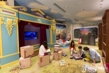 香港迪士尼乐园酒店(Disneyland Hotel)